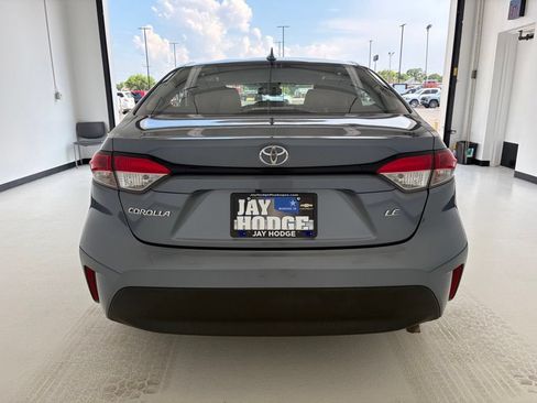 Used 2024 Toyota Corolla LE FWD image 17