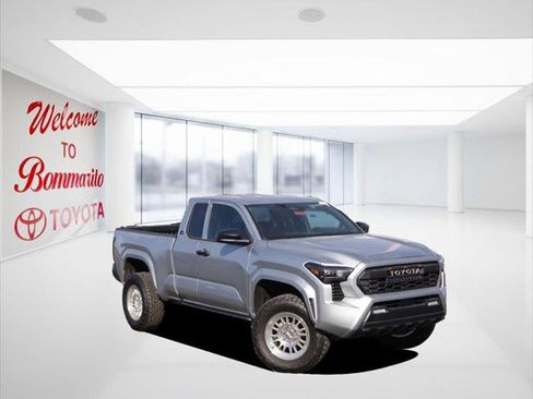 Certified 2024 Toyota Tacoma SR image 2