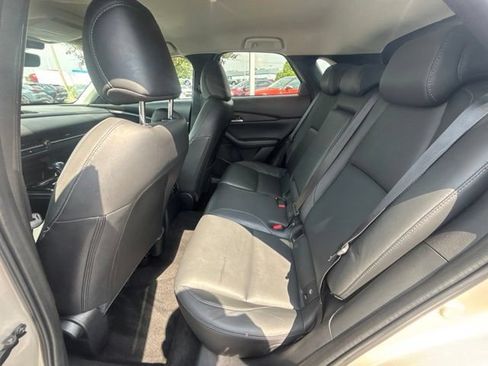 Certified 2024 MAZDA CX-30 AWD 2.5 S w/ Select Sport Pkg image 19