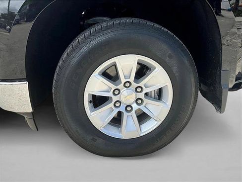 Used 2023 Chevrolet Silverado 1500 LT RWD image 10