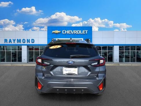 Used 2024 Subaru Crosstrek 2.0i Premium AWD/4WD image 5
