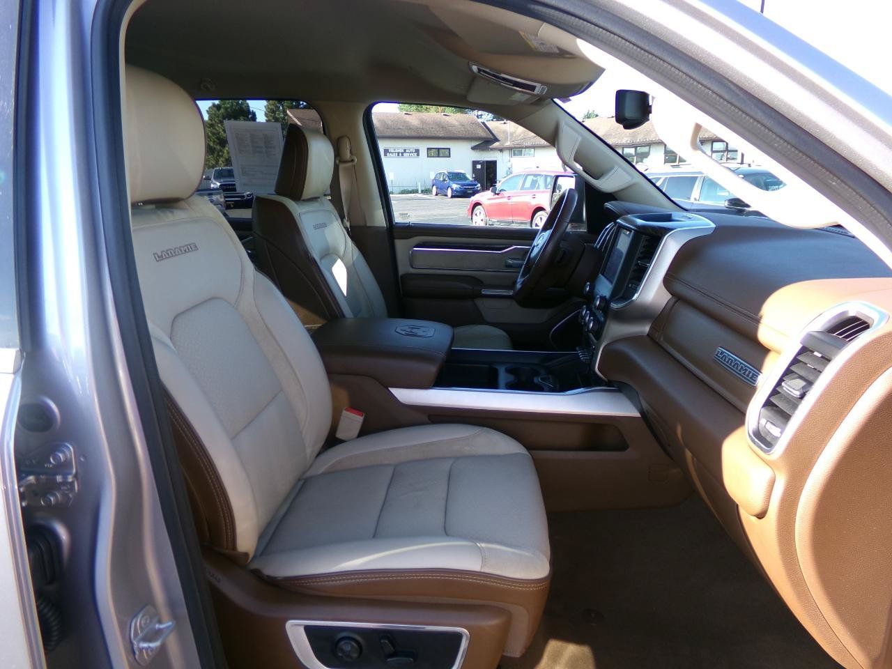 Used 2019 RAM 1500 Laramie AWD/4WD image 51