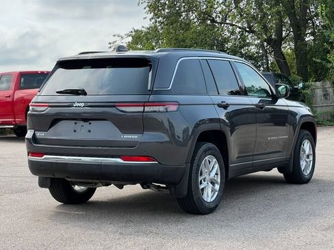 Used 2025 Jeep Grand Cherokee Laredo X w/ Luxury Tech Group I AWD/4WD image 44