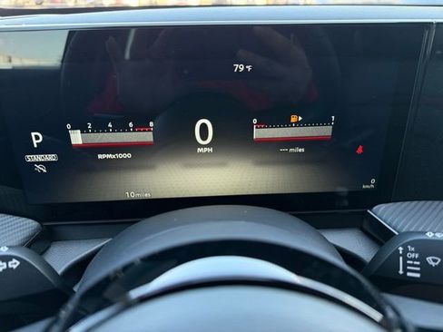 New 2026 Nissan Kicks SR w/ SR Premium Package image 14