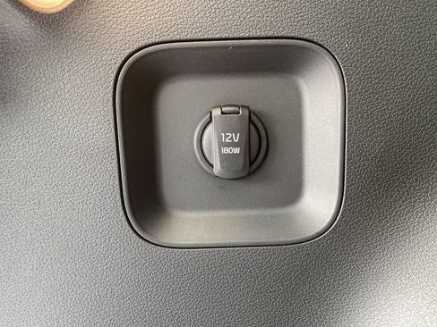 New 2026 Kia Sportage EX image 17