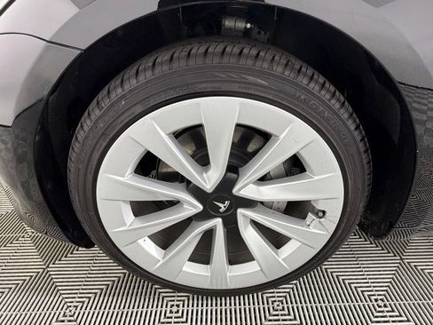 Used 2022 Tesla Model 3 image 10