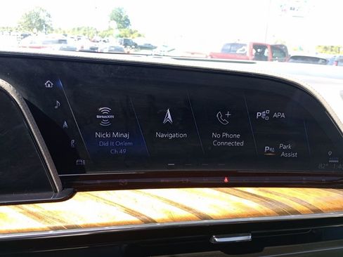 Used 2024 Cadillac Escalade ESV Sport Platinum image 29