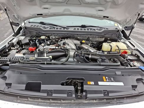 Used 2023 Ford F250 Lariat w/ Chrome Package image 34