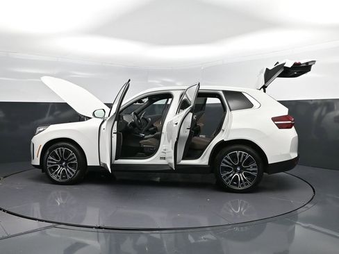 New 2026 BMW X3 xDrive30 w/ Convenience Package image 46