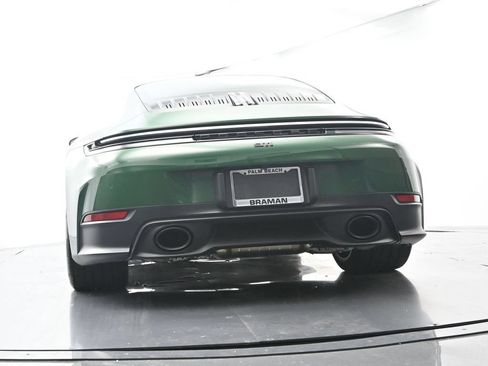 Certified 2025 Porsche 911 Carrera RWD image 51