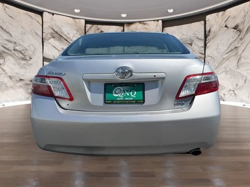 Used 2009 Toyota Camry Hybrid w/ Leather Pkg FWD image 7