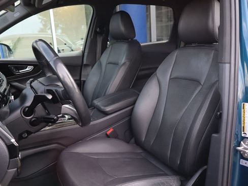 Used 2019 Audi Q7 3.0T Premium Plus w/ Premium Plus Package AWD/4WD image 10