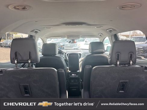 Used 2019 GMC Acadia SLT image 13