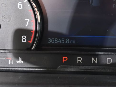 Used 2022 Ford Explorer XLT w/ Equipment Group 202A image 28