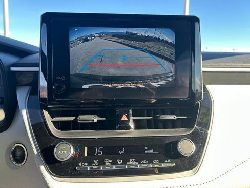 Used 2023 Toyota Corolla SE w/ SE Premium Package image 22