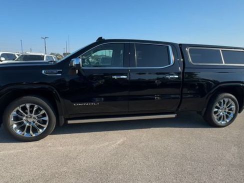 Used 2024 GMC Sierra 1500 Denali w/ Denali Reserve Package AWD/4WD image 6