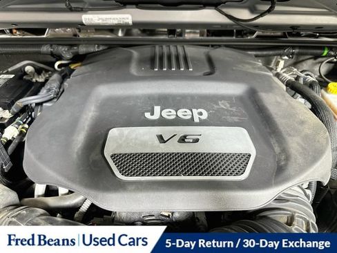 Used 2018 Jeep Wrangler Unlimited Sport S AWD/4WD image 31