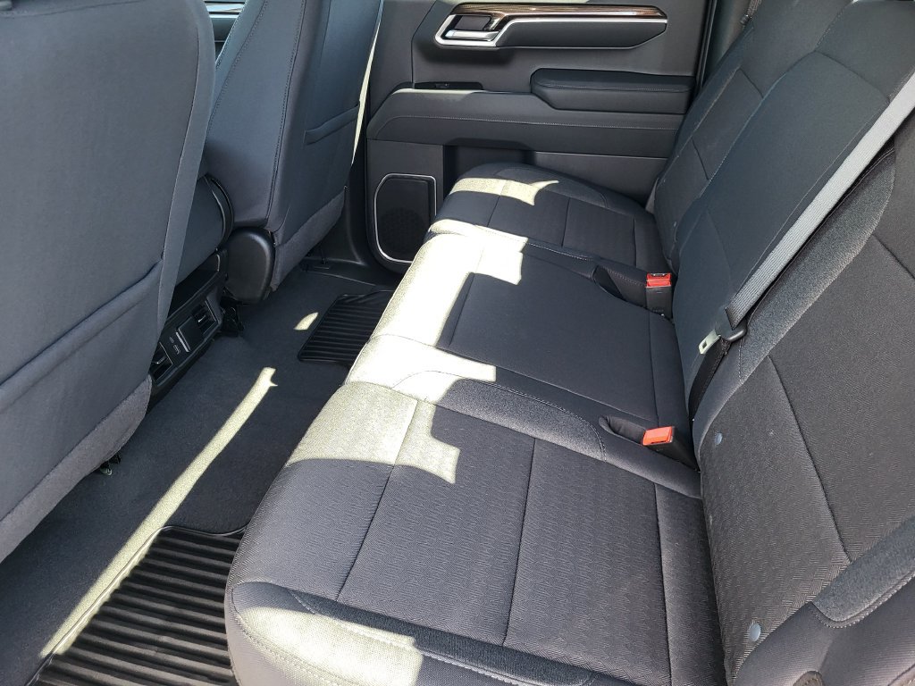 New 2026 Chevrolet Silverado 1500 RST AWD/4WD image 11
