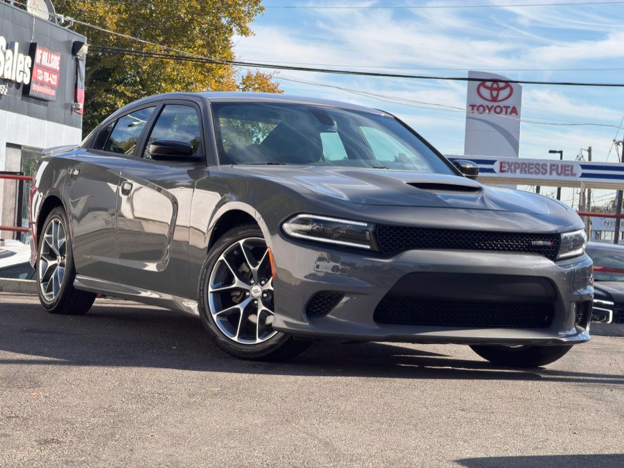 Used 2023 Dodge Charger GT RWD image 3