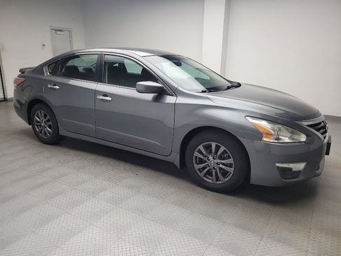 Used 2015 Nissan Altima 2.5 S w/ Sport Value Package FWD image 11