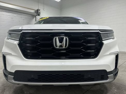 Used 2016 Chevrolet Colorado W/T w/ WT Convenience Package RWD image 10
