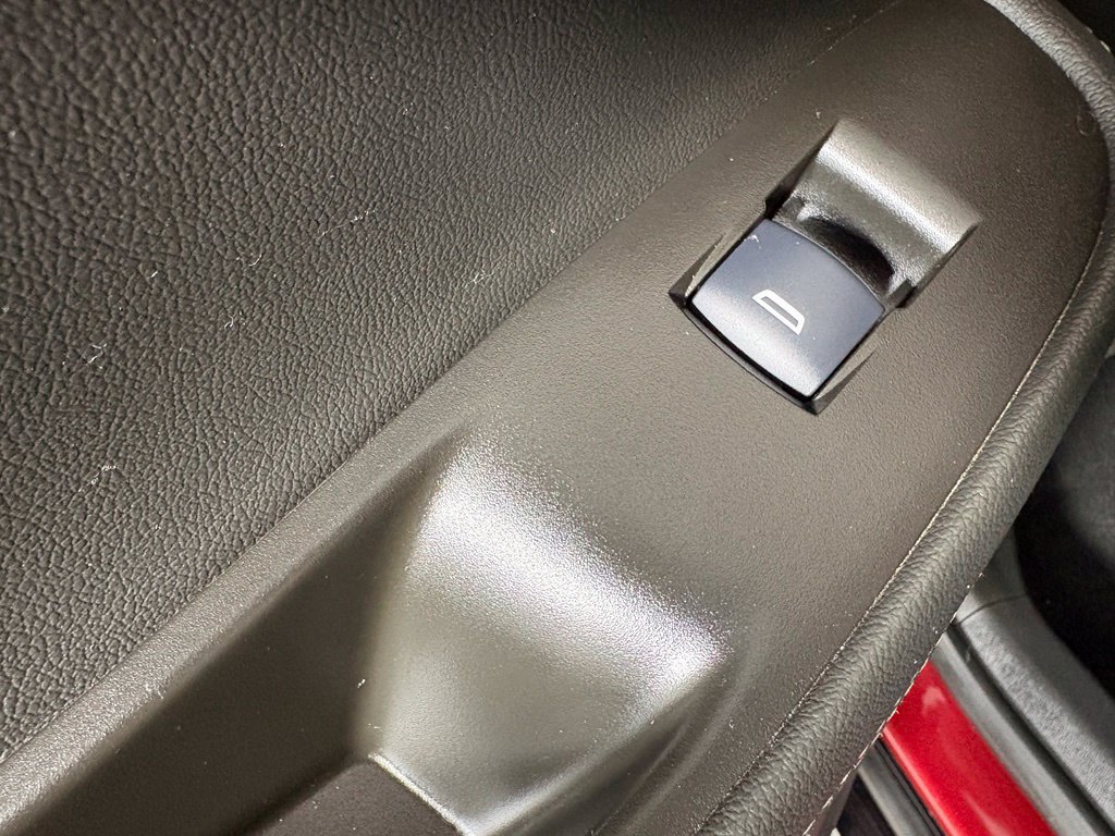 Used 2024 Buick Encore GX Sport Touring FWD image 35