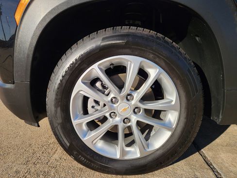 Certified 2024 Chevrolet TrailBlazer LS w/ LS Convenience Package image 11