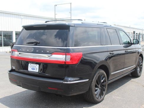 Used 2020 Lincoln Navigator L Reserve AWD/4WD image 6