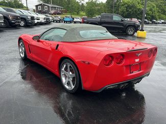 Used 2007 Chevrolet Corvette Convertible w/ Preferred Equipment Group RWD video 3