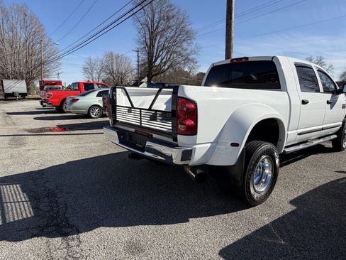 Used 2008 Dodge Ram 3500 Truck SXT w/ Popular Equipment Group image 6