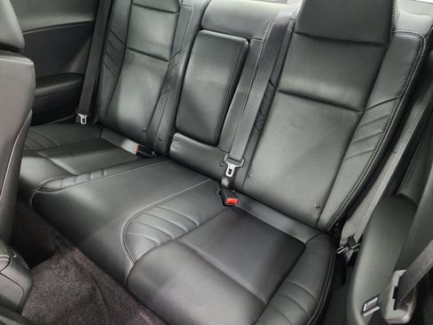 Used 2017 Dodge Challenger SRT Hellcat RWD image 9