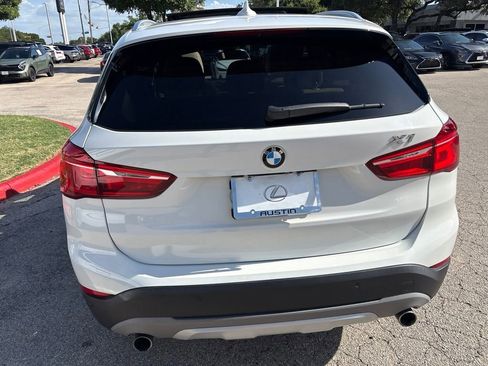 Used 2017 BMW X1 xDrive28i AWD/4WD image 4