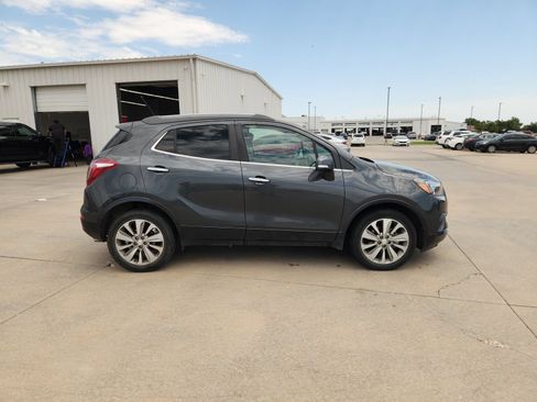 Used 2017 Buick Encore Preferred FWD image 7