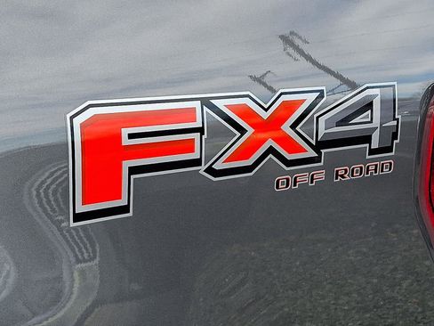 Used 2021 Ford F150 XLT w/ Equipment Group 302A High image 14