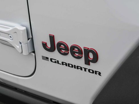 New 2026 Jeep Gladiator Rubicon image 11