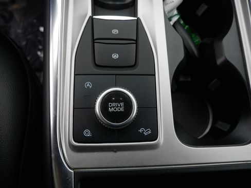 Certified 2020 Ford Explorer Limited AWD/4WD image 26