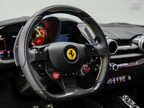 Used 2023 Ferrari 812 GTS RWD image 18