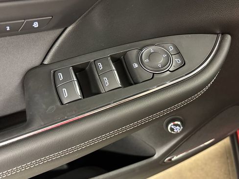 New 2025 Buick Envision Sport Touring image 21