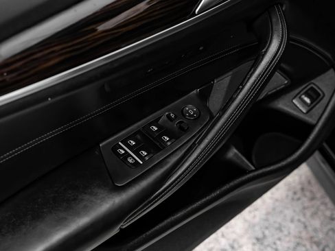 Used 2019 BMW 540i w/ M Sport Package RWD image 61