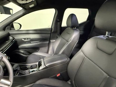 Used 2025 Hyundai Santa Cruz SEL image 32