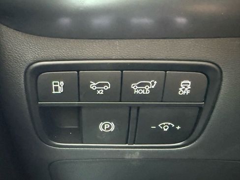 Certified 2026 Hyundai Ioniq 9 Calligraphy image 29