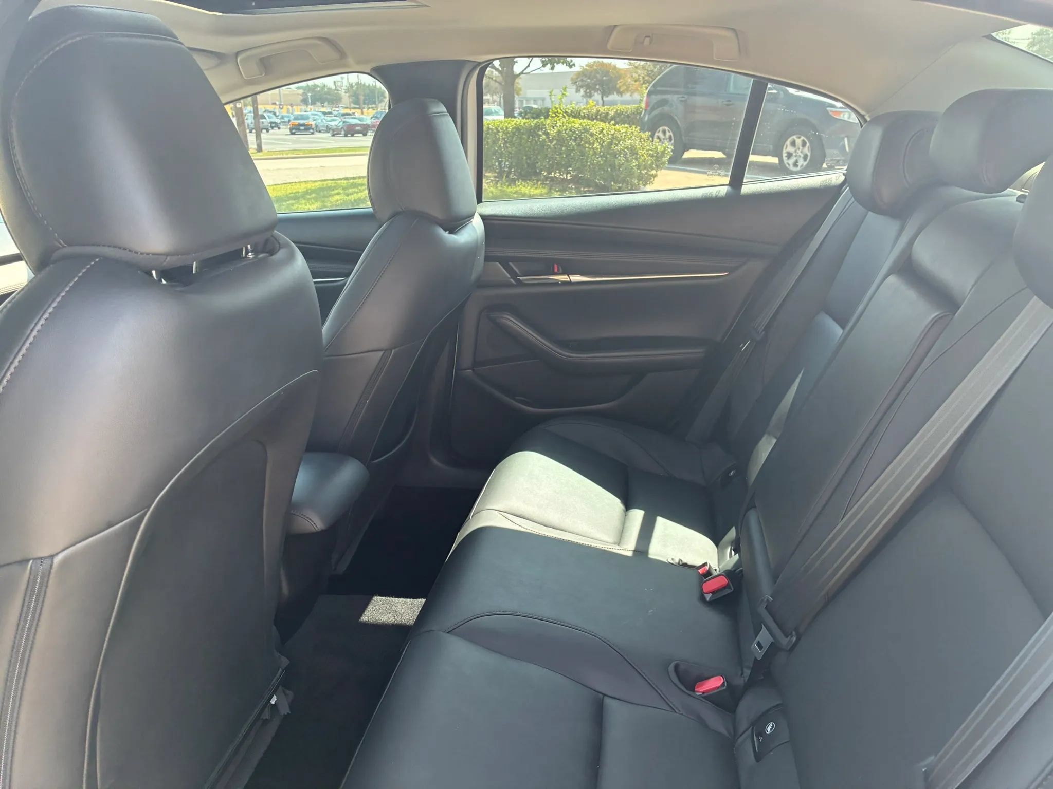 Used 2022 MAZDA MAZDA3 s AWD/4WD image 15
