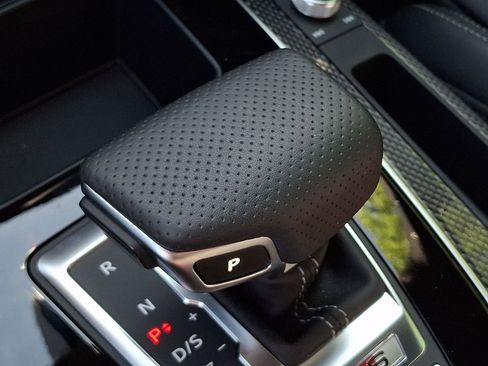 Used 2025 Audi SQ5 Prestige AWD/4WD image 15