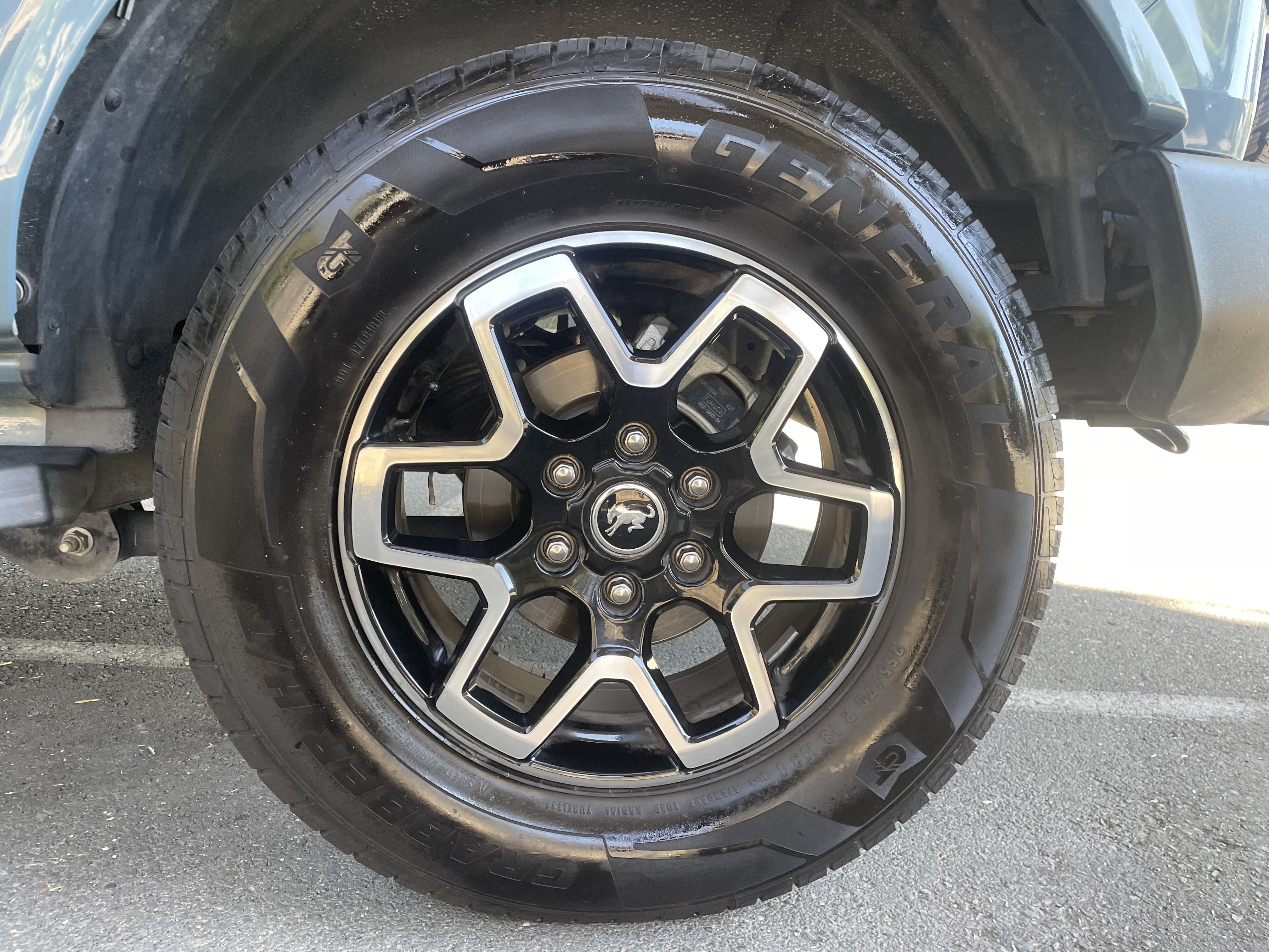 Used 2021 Ford Bronco Outer Banks AWD/4WD image 9