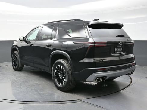 Used 2025 Chevrolet Traverse Z71 AWD/4WD image 5