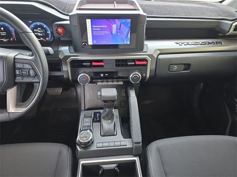 Used 2024 Toyota Tacoma TRD Sport image 11