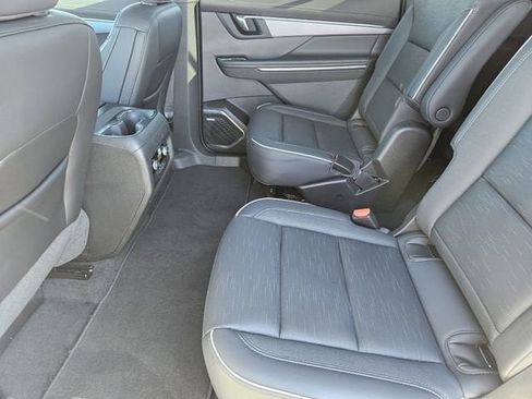 Used 2025 Buick Enclave Sport Touring image 29