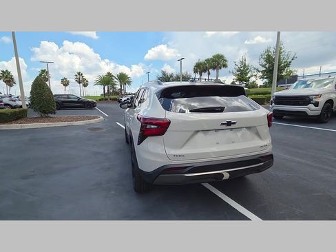 New 2026 Chevrolet Trax ACTIV w/ Driver Confidence Package FWD image 19