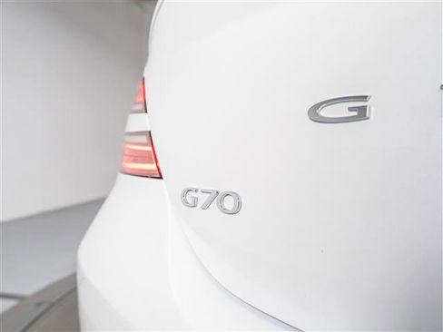 New 2026 Genesis G70 2.5T Prestige image 15