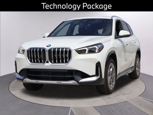 New 2025 BMW X1 xDrive28i w/ Technology Package image 4